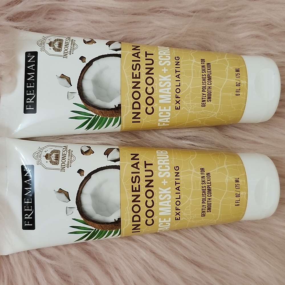 Brand New 2CT BUNDLE FREEMAN INDONESIAN COCNUT FACE MASK & SCRUB